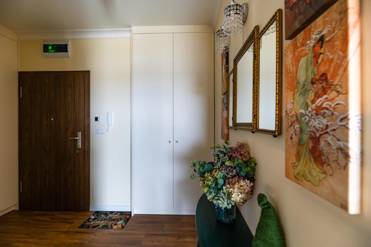 Zielony Apartament Pod Zaglami Zegrze Poludniowe Exterior foto